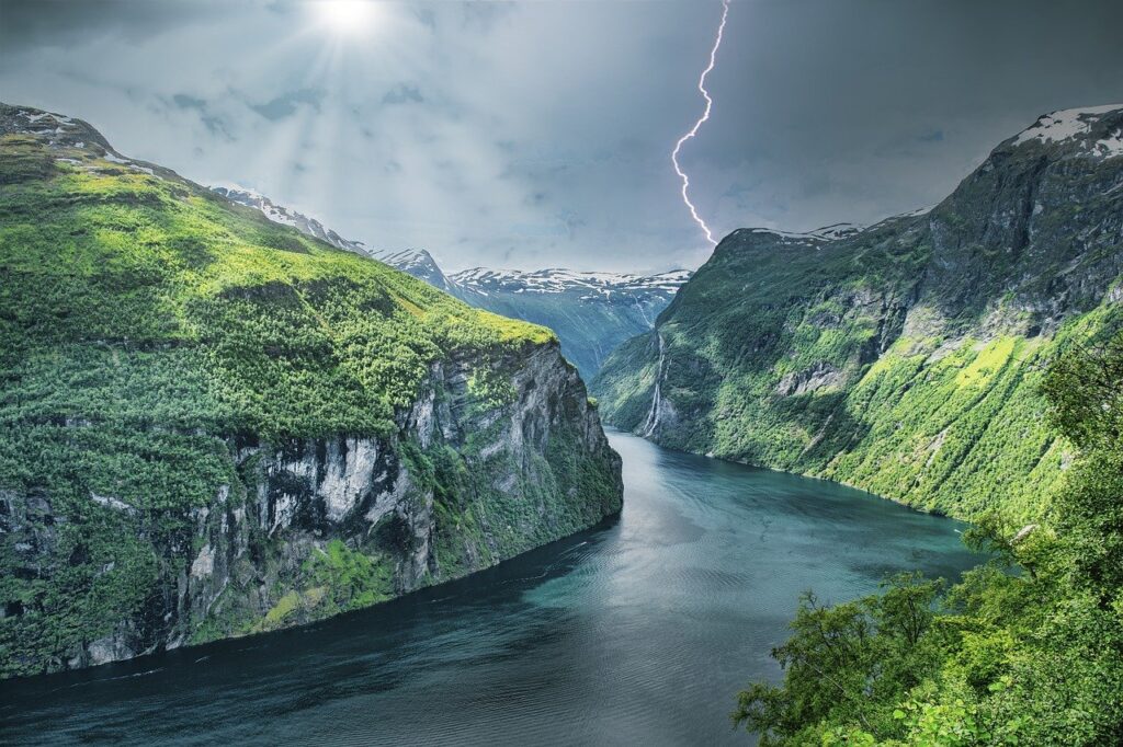 river, nature, travel-6751881.jpg