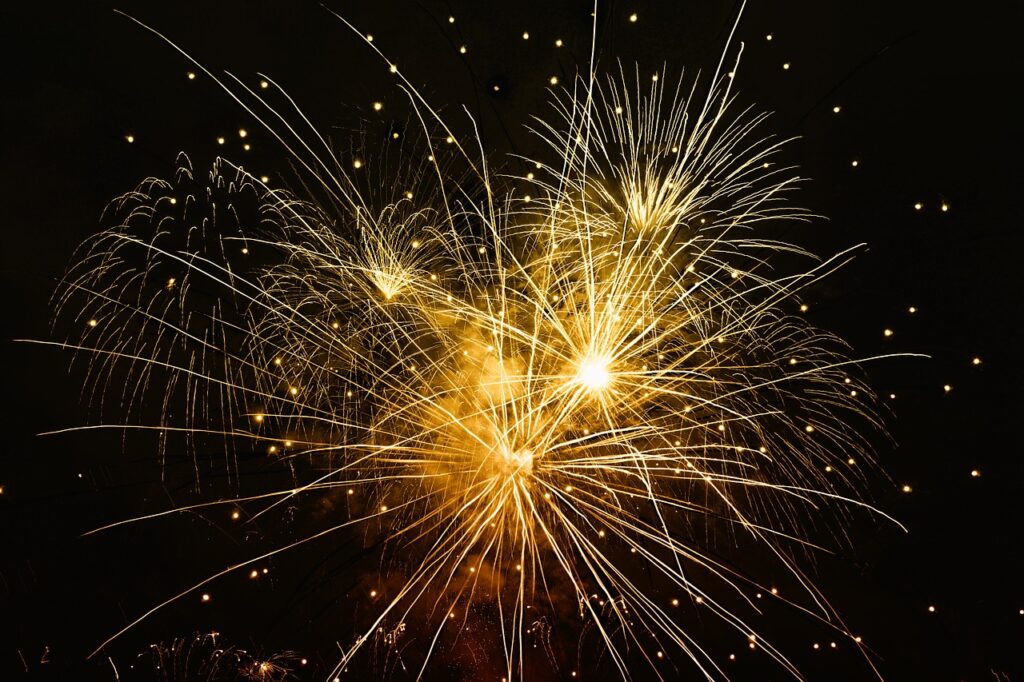 fireworks, new year's day, year-1924628.jpg